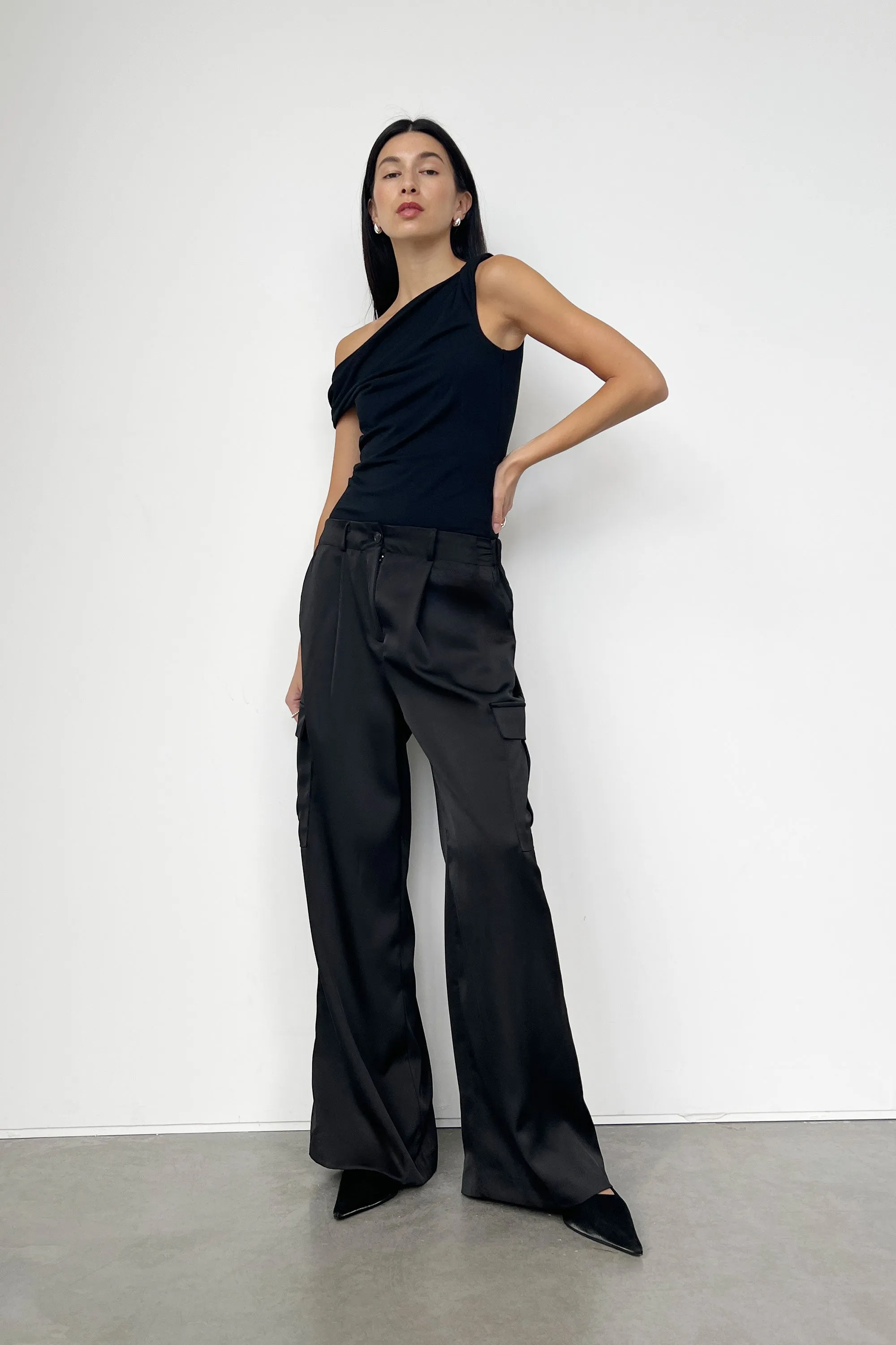 SATIN TROUSERS WITH CARGO POCKETS