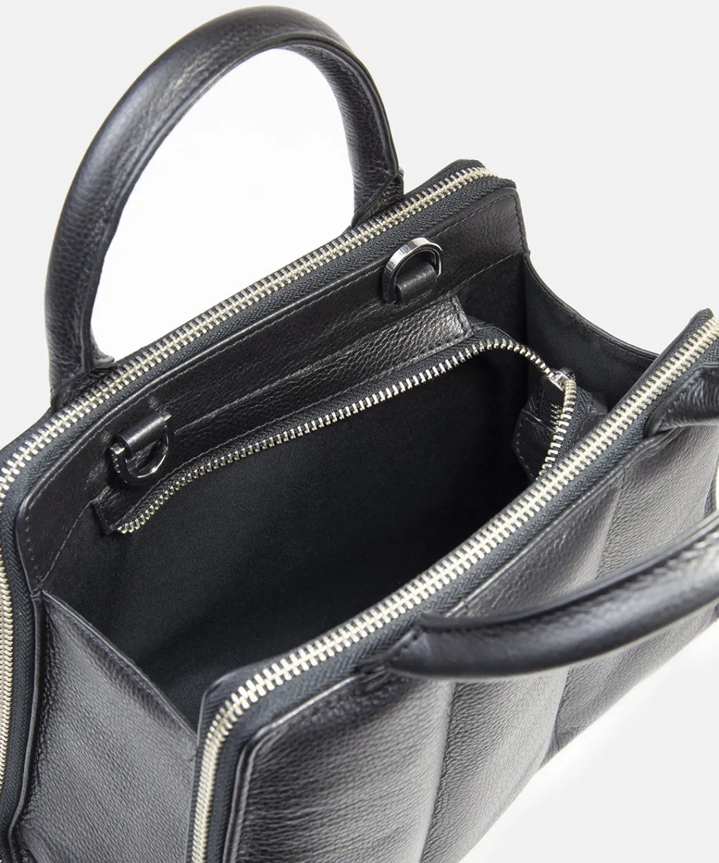 Trapeze Handbag Padded | Black